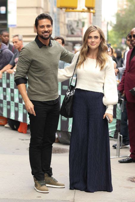 melissa roxburgh boyfriend|Melissa Roxburgh Boyfriend 2024: Dating History